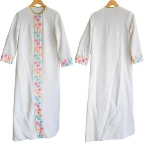 70s Vintage‎ Gossard Artemis Quilted House Dress Floral Embroider White Robe S/M